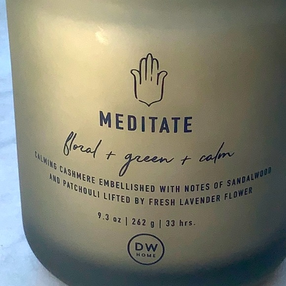 DW HOME CANDLE MEDITATE RICHLY SCENTED NEW 1 WICK NEW 9 oz NEW - Picture 3 of 4